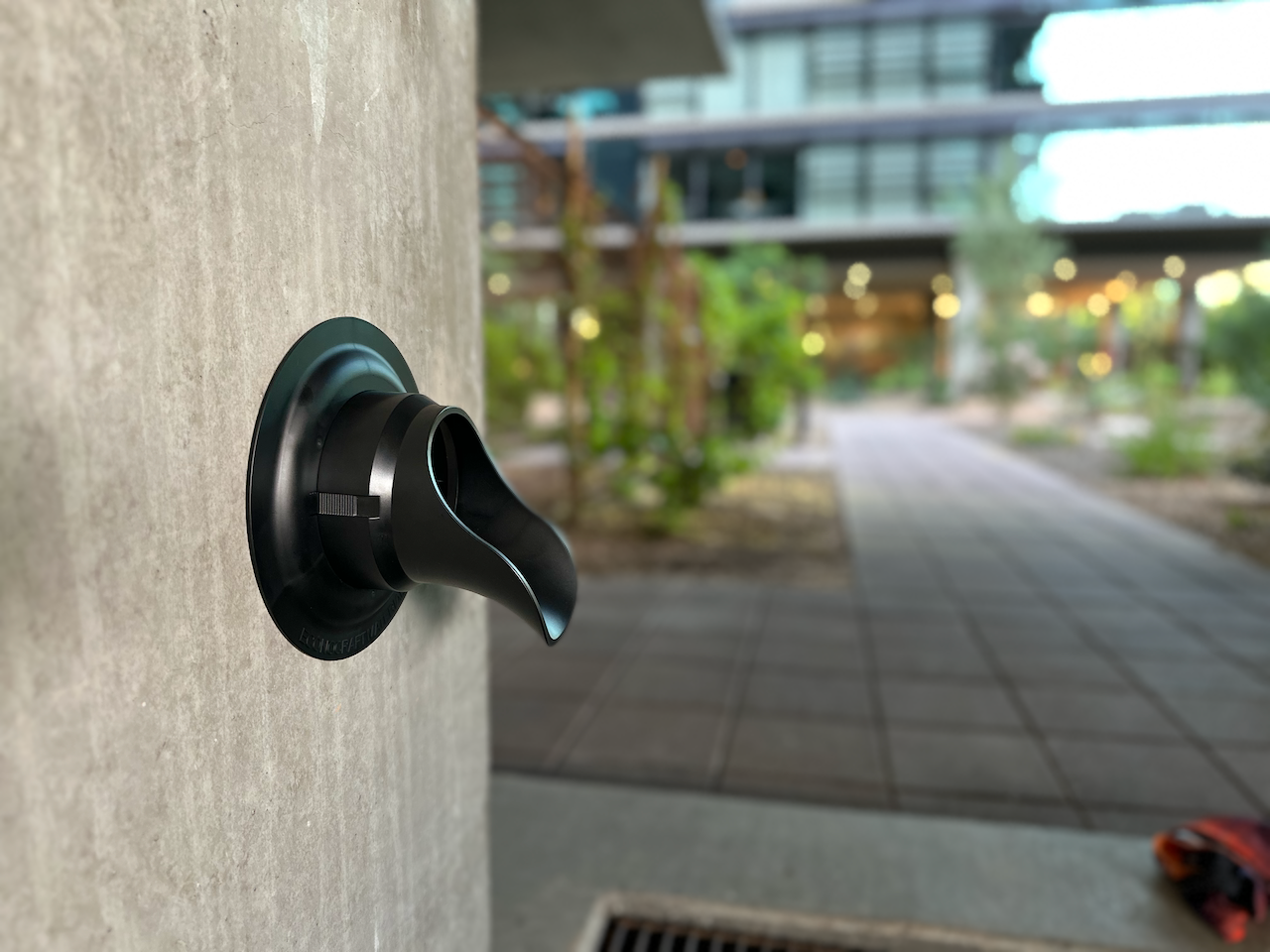 LokPlate™ Plastic Downspout Nozzles & Bird Screens – Econocraft Materials
